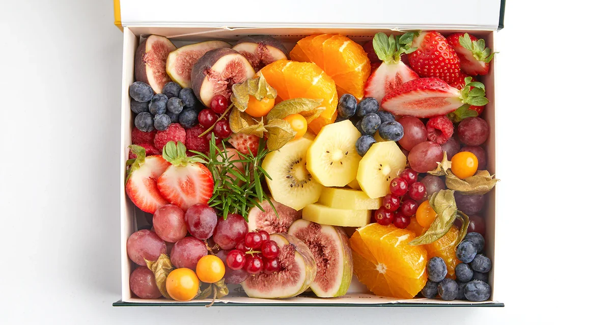 Hello-Fiesta-20-Pounds-Fruit-Box-e1751627491425.webp